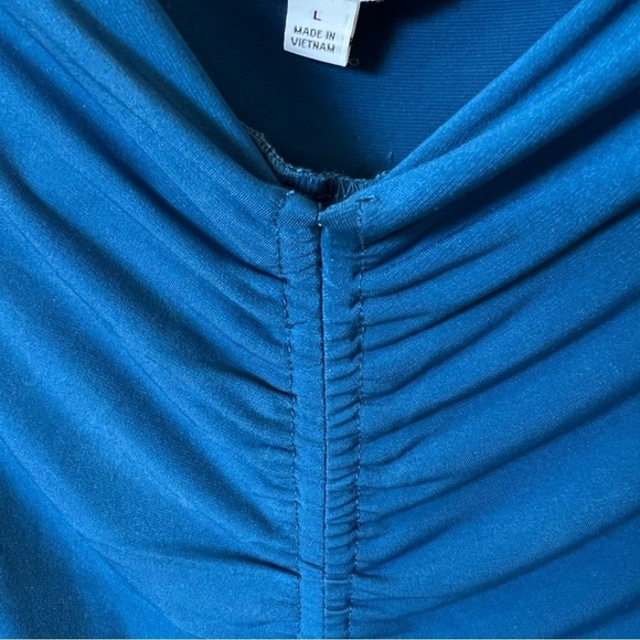Calvin Klein blue sleeveless ruched top, stretchy, teal blue, size Large - Picture 7 of 12